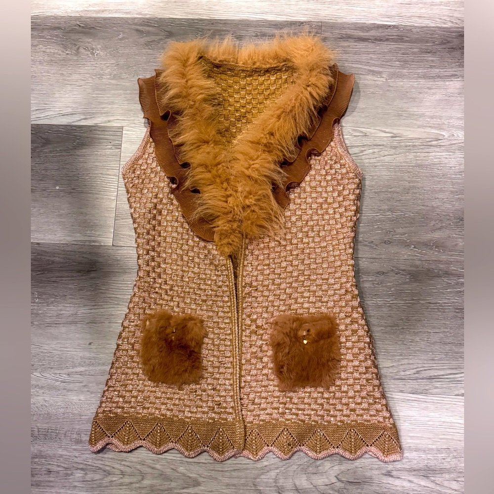 Vintage y2k Fox Fur Collar Knit Vest – Rabbit Hair Blend, Elegant & Cozy